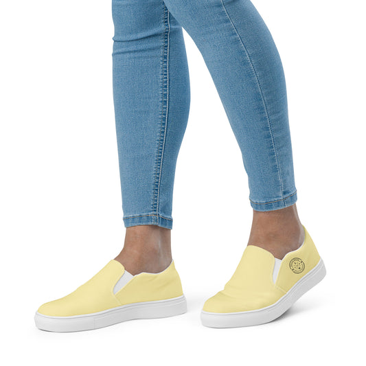 Gills & Waves: Women's Slip-On Canvas Shoes