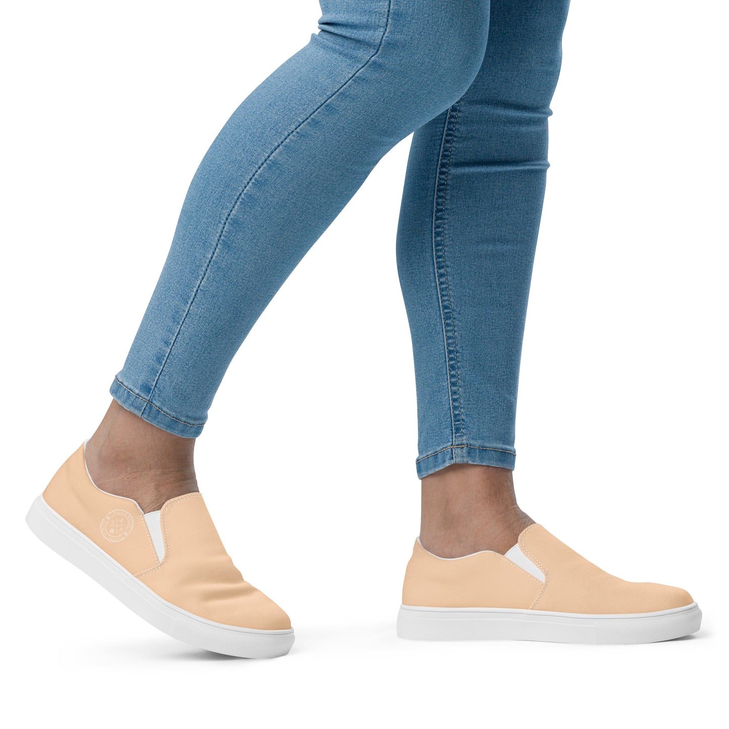 Gills & Waves: Women's Slip-On Canvas Shoes